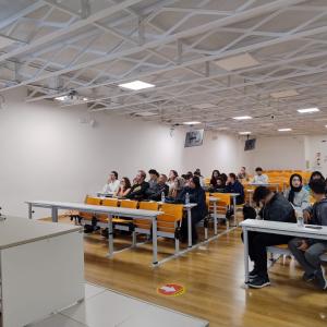 Intelligenza Artificiale per un Pianeta Intelligente