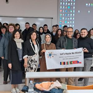 Intelligenza Artificiale per un Pianeta Intelligente