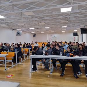 Intelligenza Artificiale per un Pianeta Intelligente